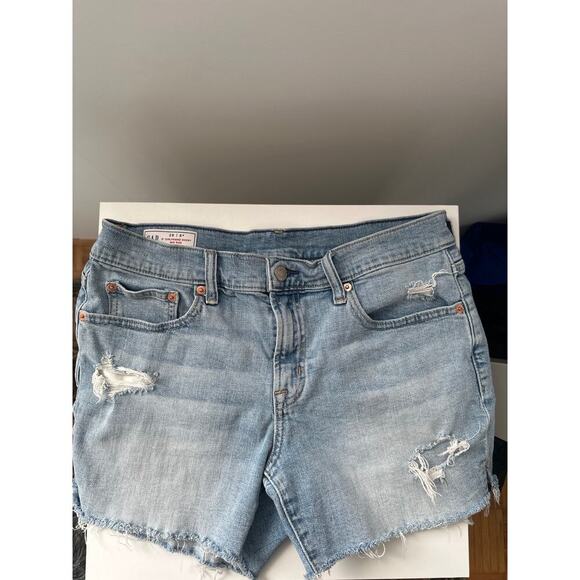 Gap 5” Girlfriend Shirt Mid Rise, EUC  29/8p - Picture 1 of 5